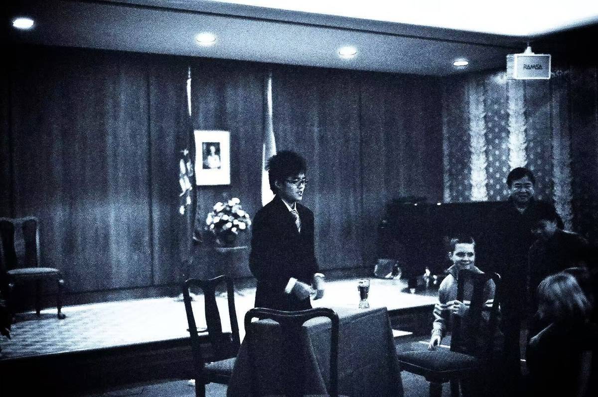 到一年“不良嗜好”已戒掉却略显憔悴瓦力棋牌试玩可喜可贺！刘谦抗癌不(图12)