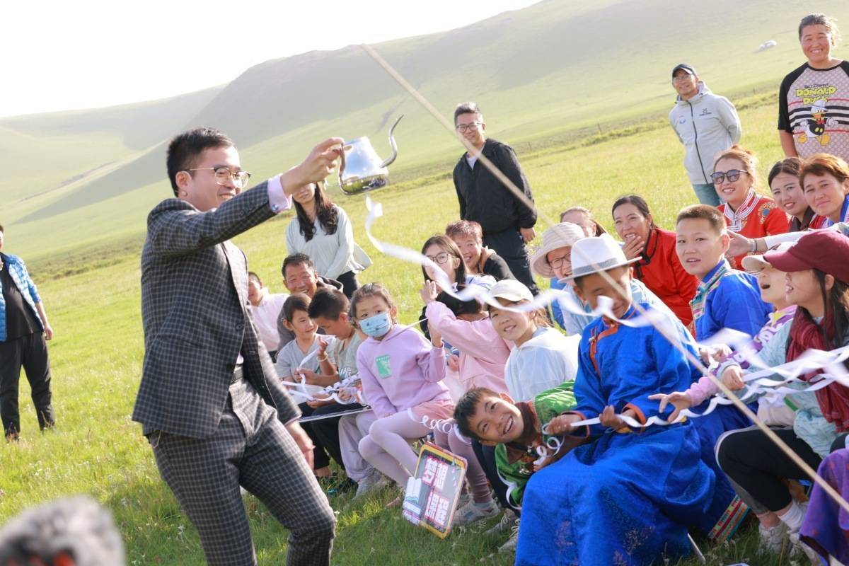 到一年“不良嗜好”已戒掉却略显憔悴瓦力棋牌试玩可喜可贺！刘谦抗癌不(图17)